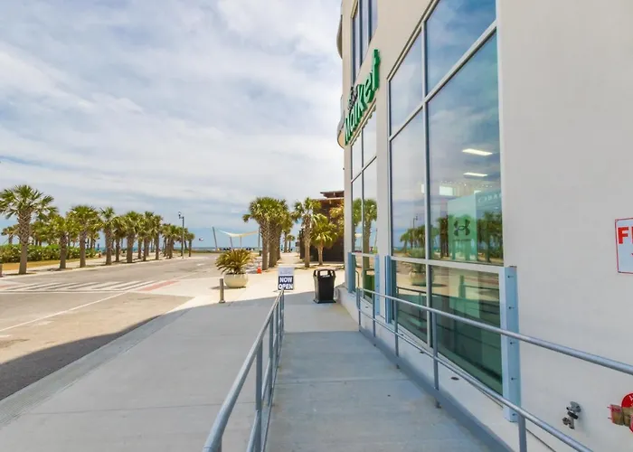 Enjoy The Perfect Getaway At Gulf Place 4 Bedroom Next To The Hangout! Gp 304 Gulf Shores