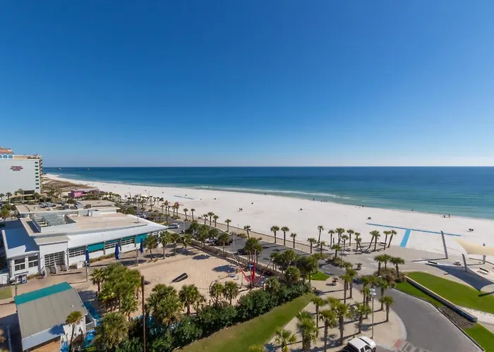 Enjoy The Perfect Getaway At Gulf Place 4 Bedroom Next To The Hangout! Gp 304