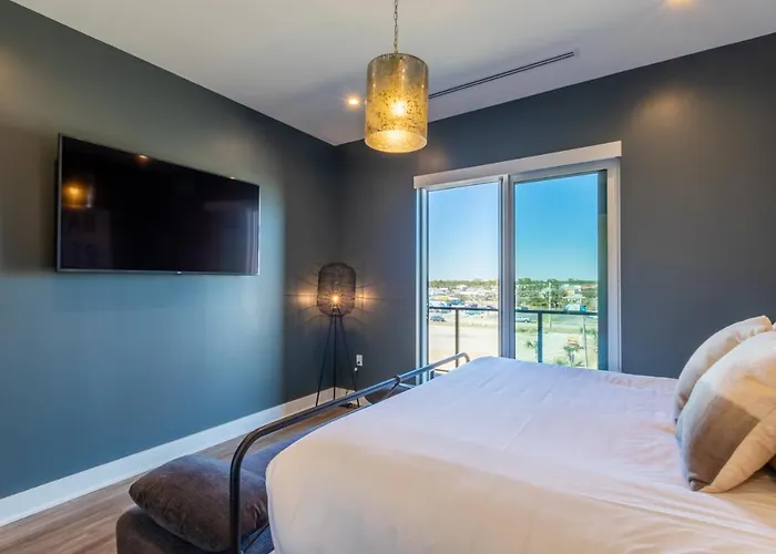 Enjoy The Perfect Getaway At Gulf Place 4 Bedroom Next To The Hangout! Gp 304 * Gulf Shores