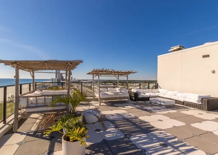 Enjoy The Perfect Getaway At Gulf Place 4 Bedroom Next To The Hangout! Gp 304 *