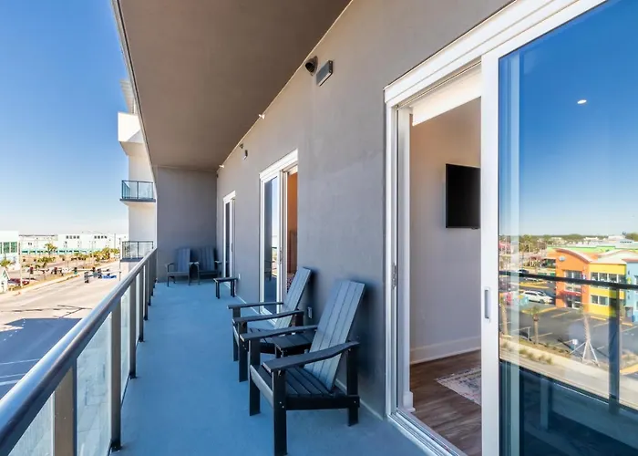 Holiday home Enjoy The Perfect Getaway At Gulf Place 4 Bedroom Next To The Hangout! Gp 304